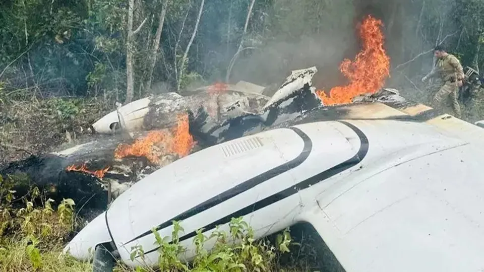 Força Aérea intercepta avião com 500 kg de drogas no Amazonas